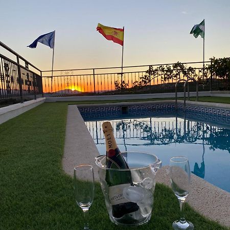 Hotel Sierra De Huesa エクステリア 写真
