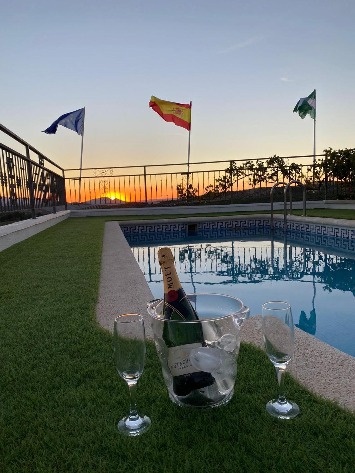 Hotel Sierra De Huesa エクステリア 写真
