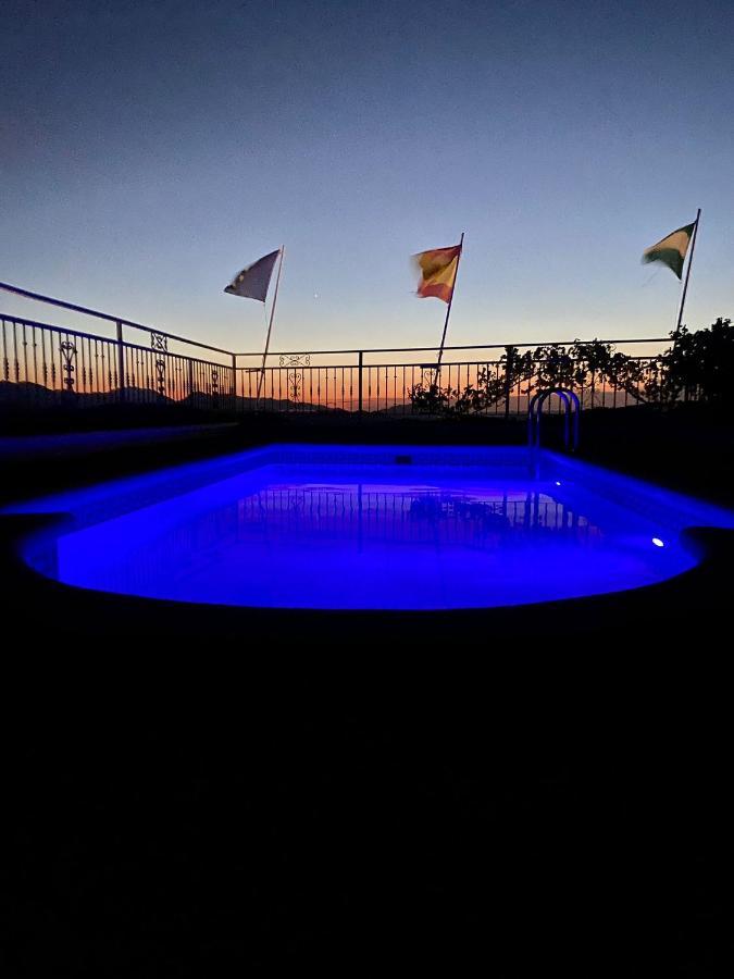 Hotel Sierra De Huesa エクステリア 写真