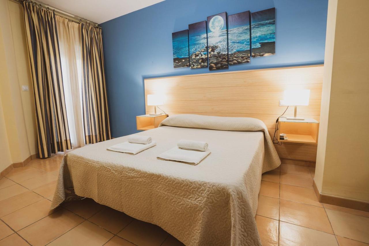 Hotel Sierra De Huesa エクステリア 写真