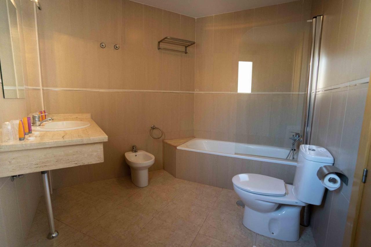 Hotel Sierra De Huesa エクステリア 写真